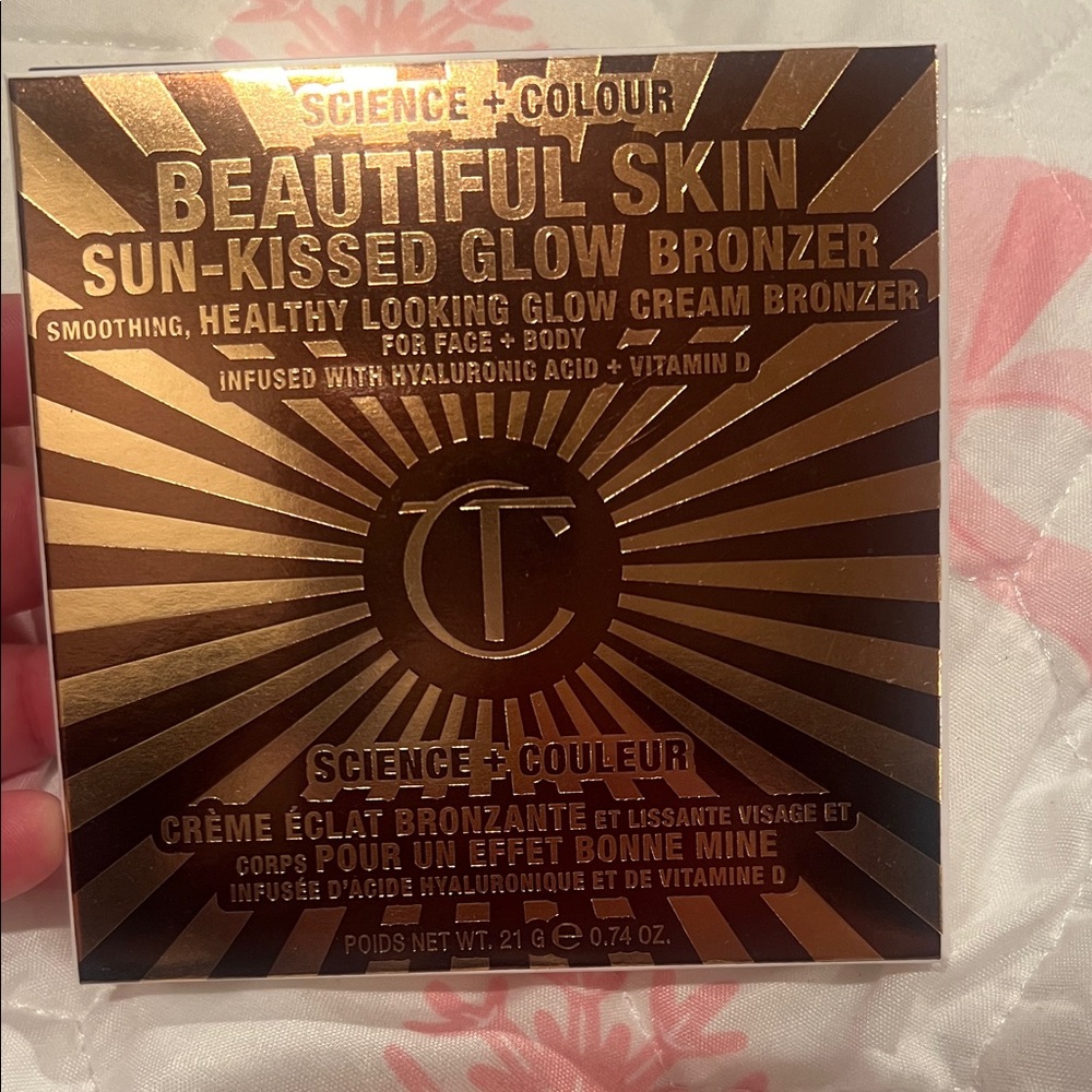 Charlotte Tilbury Beautiful Skin Sun-Kissed Glow Bronzer - Golden Bronze